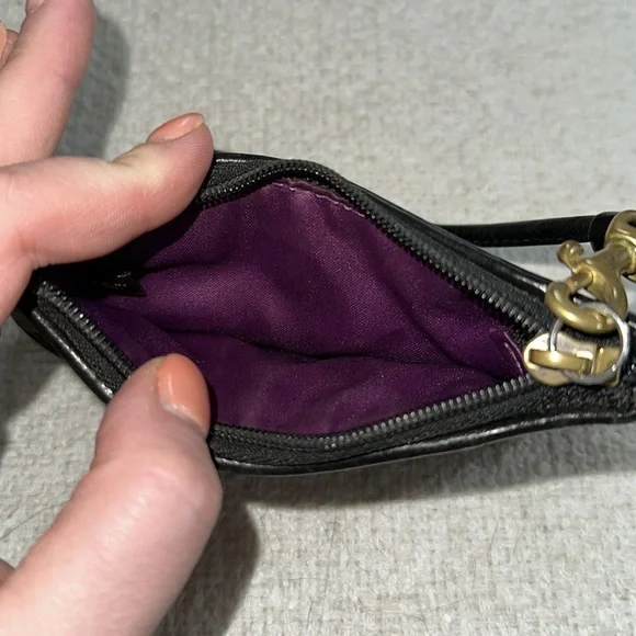 Coach Black Leather Wristlet w/purple interior - Picture 2 of 2